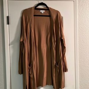 Ava Viv womens cardigan, camel color, size 2x, worn a handle of times